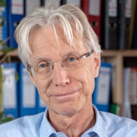 Dr. Ulrich Jäger